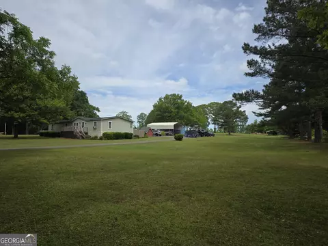 Exterior - 395 E Milner Rd, Zebulon, GA 30295 photo 11 of 30