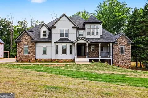 670 Old Alpharetta Rd, Alpharetta, GA 30005