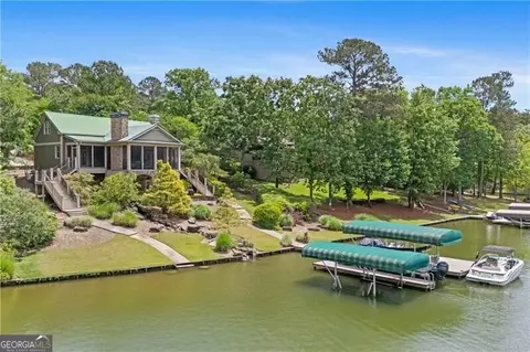 1041 Fox Chase Run, Greensboro, GA 30642