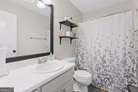Bath - 1059 Arbor Way, Mcdonough, GA 30253 photo 1 of 4