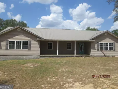 237 Milton Varnadore Rd, Reidsville, GA 30453