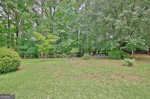 Exterior - 717 Tyrone Rd, Tyrone, GA 30290 photo 18 of 21