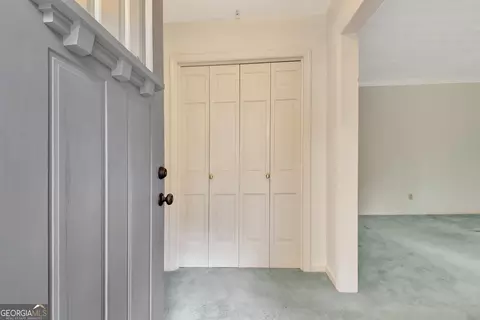 Entry Way - 717 Tyrone Rd, Tyrone, GA 30290 photo 1 of 8