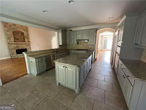 Kitchen - 8730 Sawgrass Way, Duluth, GA 30097 photo 2 of 2