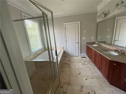 Bath - 8730 Sawgrass Way, Duluth, GA 30097 photo 1 of 5