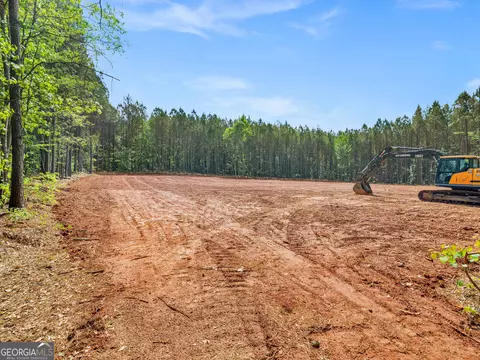 446 Parks Rd, Forsyth, GA 31029