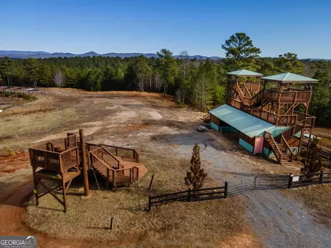 825 Young Loop, Fairmount, GA 30139