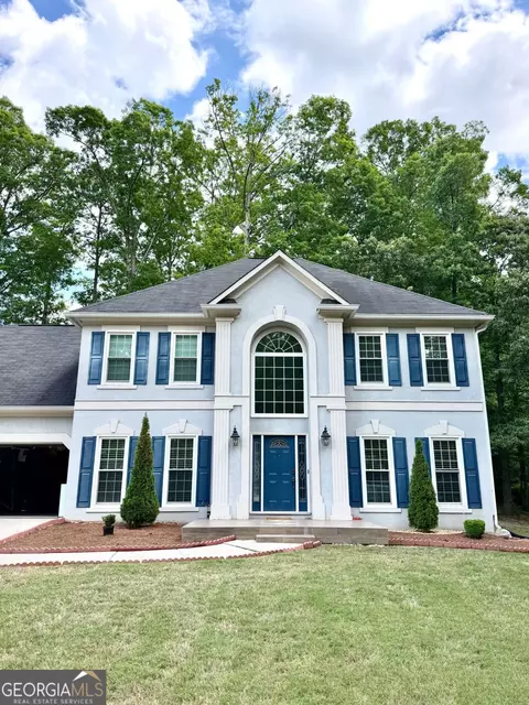 2105 Bentbrooke Trl, Lawrenceville, GA 30043