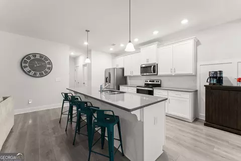 Kitchen - 109 Marauder Way, Athens, GA 30607 photo 2 of 3