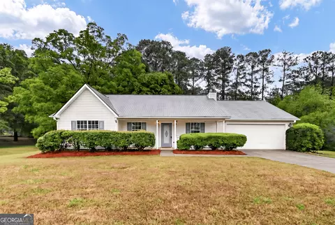 93 Eva Dr, Hampton, GA 30228