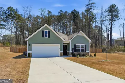 1510 Cragston Dr, Winder, GA 30680