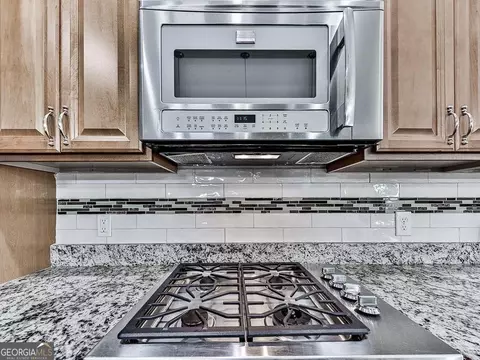 Kitchen - 210 Aster Ct, Canton, GA 30114 photo 6 of 7