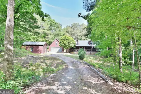 149 Savior Ln, Hamilton, GA 31811