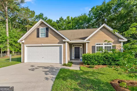 137 Brookfair Ln, Leesburg, GA 31763