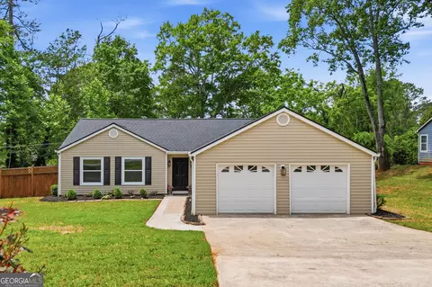 142 River Oaks Dr, Woodstock, GA 30188