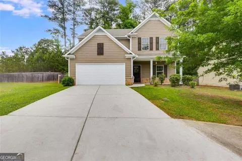 310 Saint Lucas Ct, Fairburn, GA 30213