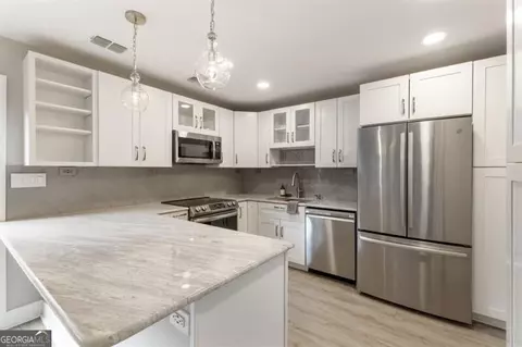 2794 Farmstead Rd SE, Smyrna, GA 30080