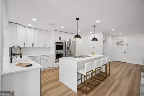 Kitchen - 7410 Fields Dr, Cumming, GA 30041 photo 4 of 5