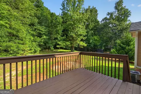 Exterior - 195 River Oak Ct, Temple, GA 30179 photo 3 of 5
