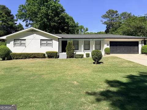 6010 Shadow Rock Dr, Lithonia, GA 30058