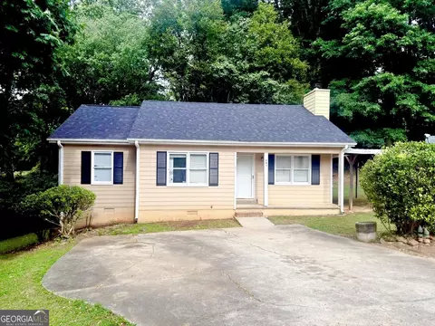 261 Kesler Ct, Winder, GA 30680