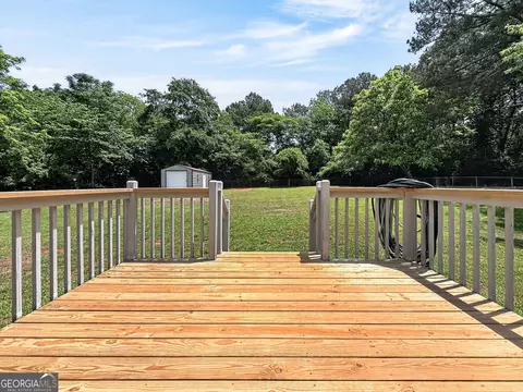 Exterior - 35 Ann Ct, Mcdonough, GA 30253 photo 4 of 5