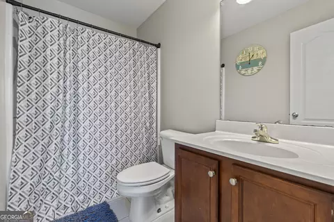 Bath - 90 Harvey Ave, Covington, GA 30016 photo 4 of 5