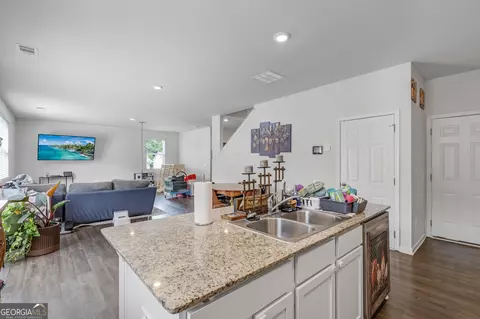 Entry Way - 575 Walnut Grove Way, Pendergrass, GA 30567 photo 2 of 6