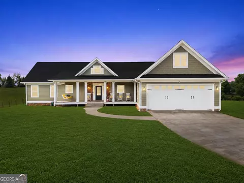 9204 Skitts Mountain Dr, Lula, GA 30554
