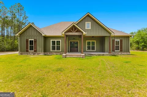 3583 Blue Jay Rd, Guyton, GA 31312