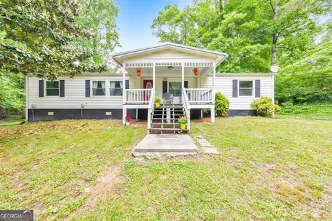 4368 Clark Cir SE, Acworth, GA 30102