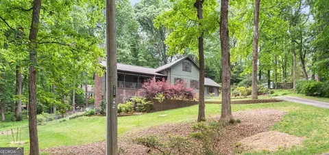 4052 Oak Harbour Cir, Gainesville, GA 30506