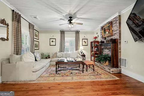 Living - 257 Boulevard, Monroe, GA 30655 photo 4 of 4