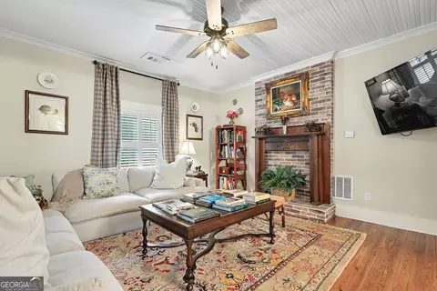 Living - 257 Boulevard, Monroe, GA 30655 photo 1 of 4