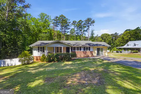 418 Church St, Bremen, GA 30110