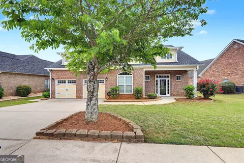 Exterior - 3126 Alhambra Cir, Hampton, GA 30228 photo 5 of 7