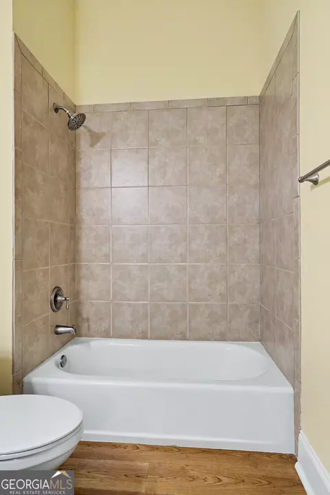Bath - 3126 Alhambra Cir, Hampton, GA 30228 photo 5 of 7