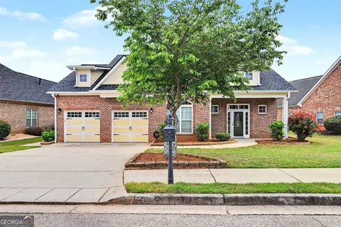 Exterior - 3126 Alhambra Cir, Hampton, GA 30228 photo 1 of 7