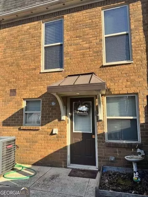 105 N River Dr #G, Atlanta, GA 30350