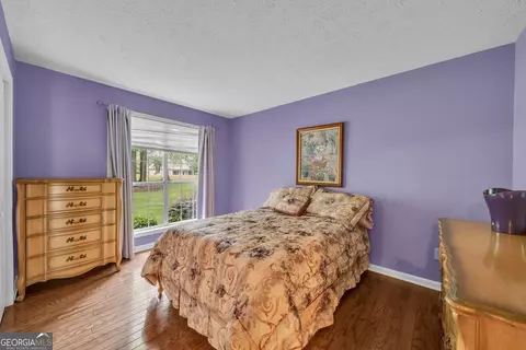 Bedroom - 65 Pointe View Ct, Jackson, GA 30233 photo 3 of 3