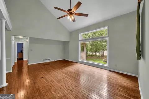 Entry Way - 65 Pointe View Ct, Jackson, GA 30233 photo 2 of 2