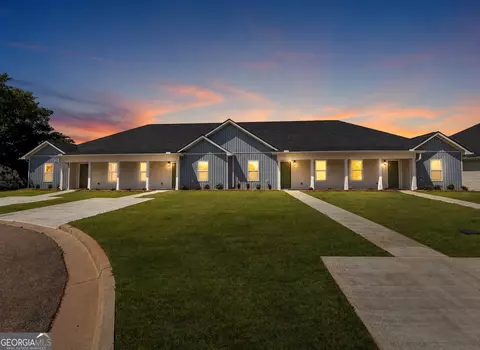 309 Airman Blvd, Warner Robins, GA 31088