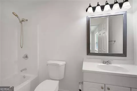 Bath - 119 Hunt Dr NE, Calhoun, GA 30701 photo 2 of 2