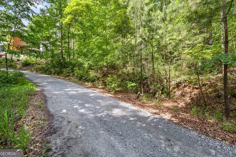 721 Rausch Rdg, Chattahoochee Hills, GA 30268