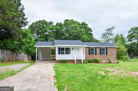 1138 Vestavia Ln, Thomaston, GA 30286