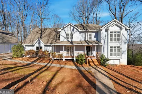 4715 Creek Wood Dr, Gainesville, GA 30507