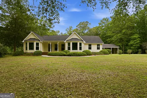 130 Seneca Pl, Fayetteville, GA 30215