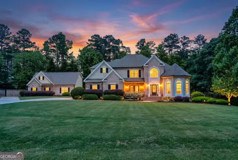 345 Allie Dr, Mcdonough, GA 30252