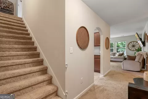 Entry Way - 263 Stanebrook Ct, Jackson, GA 30233 photo 5 of 5