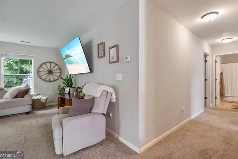 Entry Way - 263 Stanebrook Ct, Jackson, GA 30233 photo 4 of 5